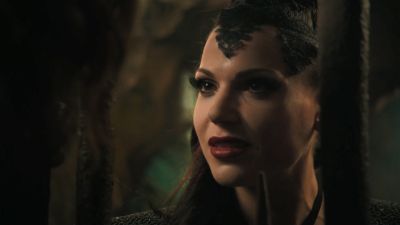 Once_Upon_A_Time_-_S01E02_28475129.jpg