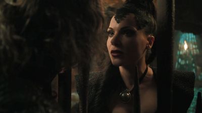 Once_Upon_A_Time_-_S01E02_28476529.jpg