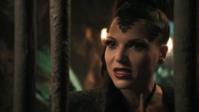 Once_Upon_A_Time_-_S01E02_28491129.jpg