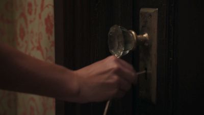 Once_Upon_A_Time_-_S01E02_28517429.jpg