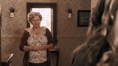 Once_Upon_A_Time_-_S01E02_28519629.jpg