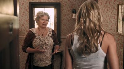 Once_Upon_A_Time_-_S01E02_28521829.jpg