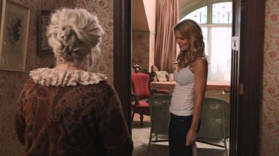 Once_Upon_A_Time_-_S01E02_28523129.jpg