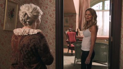 Once_Upon_A_Time_-_S01E02_28526729.jpg