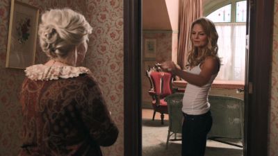 Once_Upon_A_Time_-_S01E02_28527129.jpg