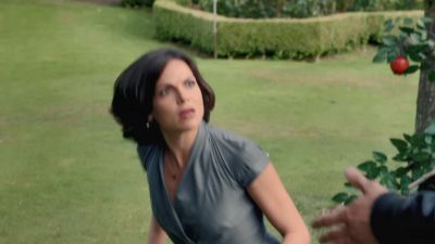 Once_Upon_A_Time_-_S01E02_28533229.jpg