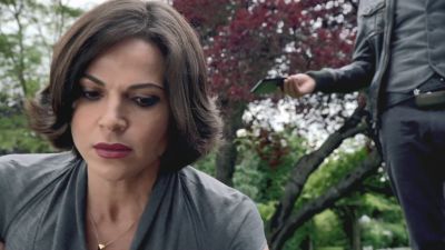 Once_Upon_A_Time_-_S01E02_28537629.jpg