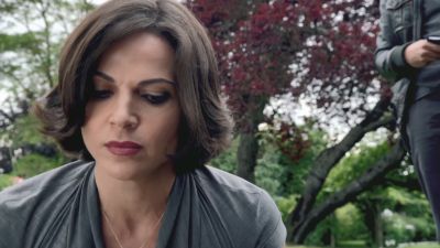 Once_Upon_A_Time_-_S01E02_28538329.jpg