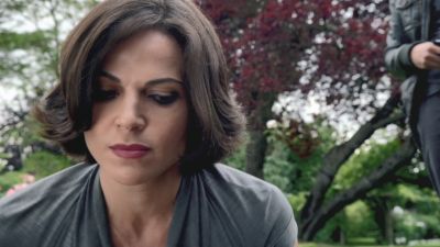 Once_Upon_A_Time_-_S01E02_28539329.jpg