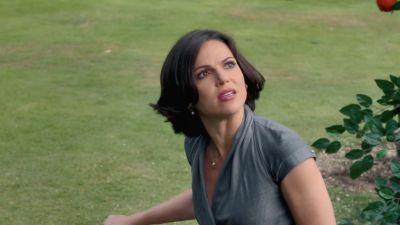 Once_Upon_A_Time_-_S01E02_28548129.jpg