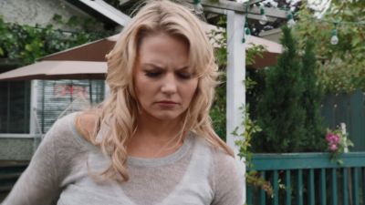 Once_Upon_A_Time_-_S01E02_28555929.jpg