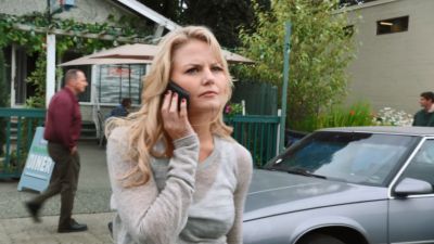 Once_Upon_A_Time_-_S01E02_28557329.jpg