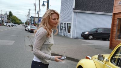 Once_Upon_A_Time_-_S01E02_28562929.jpg