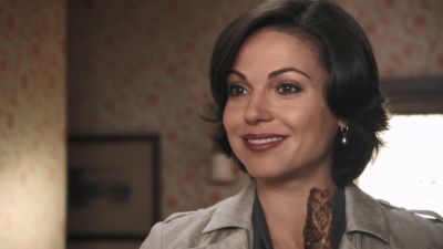 Once_Upon_A_Time_-_S01E02_2856529.jpg