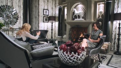 Once_Upon_A_Time_-_S01E02_28573229.jpg