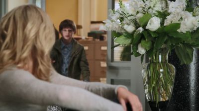 Once_Upon_A_Time_-_S01E02_28579129.jpg