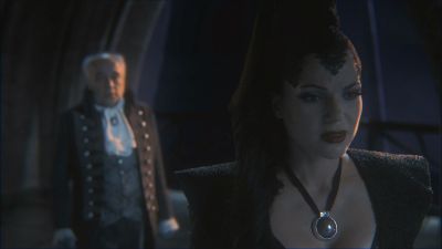 Once_Upon_A_Time_-_S01E02_28607929.jpg