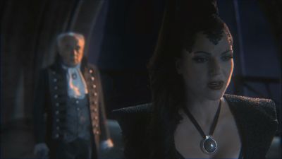 Once_Upon_A_Time_-_S01E02_28608429.jpg