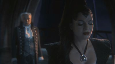 Once_Upon_A_Time_-_S01E02_28611829.jpg