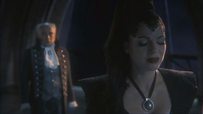 Once_Upon_A_Time_-_S01E02_28612029.jpg