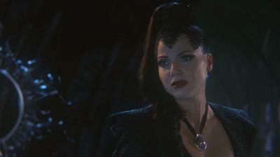 Once_Upon_A_Time_-_S01E02_28615129.jpg