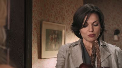 Once_Upon_A_Time_-_S01E02_2862229.jpg