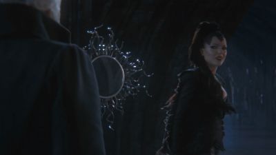 Once_Upon_A_Time_-_S01E02_28633429.jpg