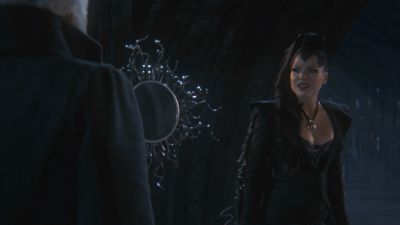 Once_Upon_A_Time_-_S01E02_28633529.jpg