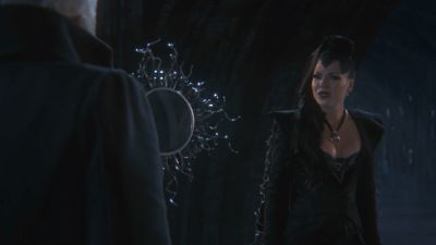 Once_Upon_A_Time_-_S01E02_28633629.jpg