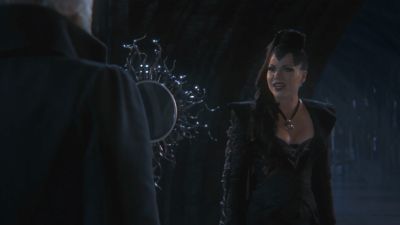 Once_Upon_A_Time_-_S01E02_28633829.jpg