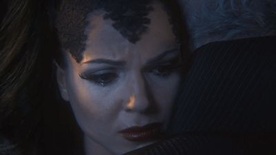 Once_Upon_A_Time_-_S01E02_28648429.jpg