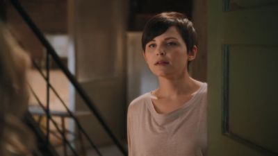 Once_Upon_A_Time_-_S01E02_28664429.jpg