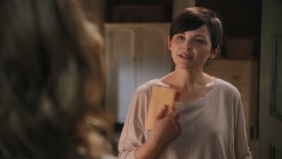 Once_Upon_A_Time_-_S01E02_28667129.jpg