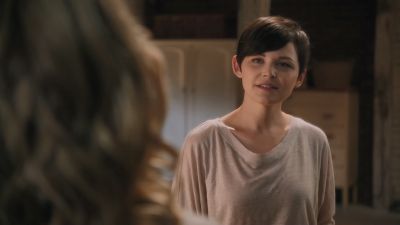 Once_Upon_A_Time_-_S01E02_28669329.jpg