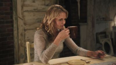 Once_Upon_A_Time_-_S01E02_28672629.jpg