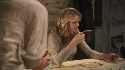 Once_Upon_A_Time_-_S01E02_28673229.jpg