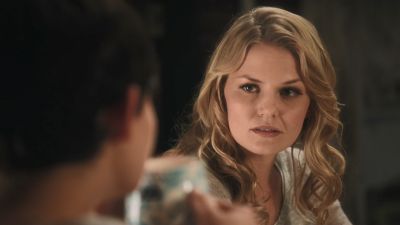 Once_Upon_A_Time_-_S01E02_28683229.jpg