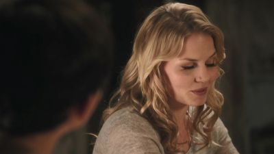 Once_Upon_A_Time_-_S01E02_28684829.jpg