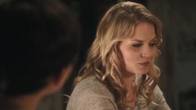 Once_Upon_A_Time_-_S01E02_28684929.jpg