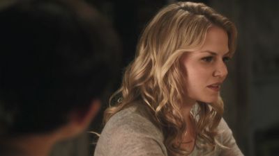 Once_Upon_A_Time_-_S01E02_28685729.jpg