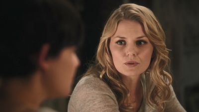 Once_Upon_A_Time_-_S01E02_28688729.jpg
