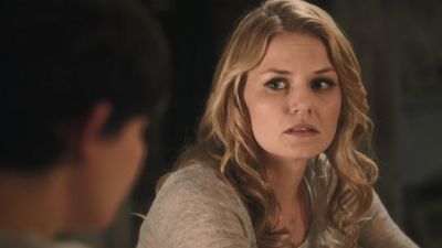 Once_Upon_A_Time_-_S01E02_28691329.jpg