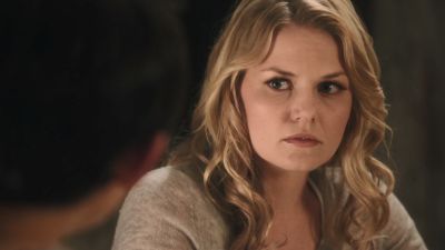 Once_Upon_A_Time_-_S01E02_28696529.jpg