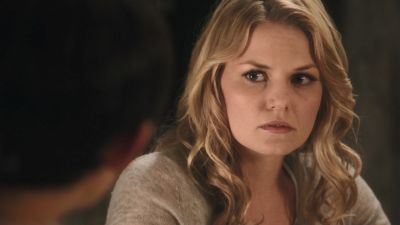 Once_Upon_A_Time_-_S01E02_28696829.jpg