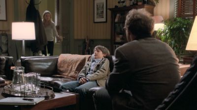 Once_Upon_A_Time_-_S01E02_28704629.jpg