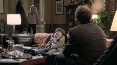Once_Upon_A_Time_-_S01E02_28704829.jpg