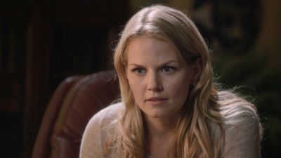 Once_Upon_A_Time_-_S01E02_28709829.jpg