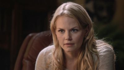 Once_Upon_A_Time_-_S01E02_28709929.jpg