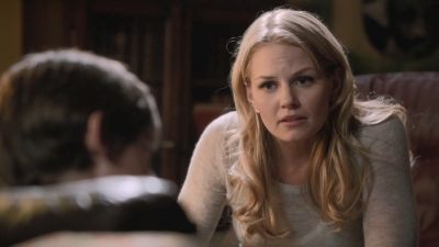 Once_Upon_A_Time_-_S01E02_28711529.jpg