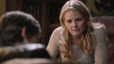 Once_Upon_A_Time_-_S01E02_28711929.jpg